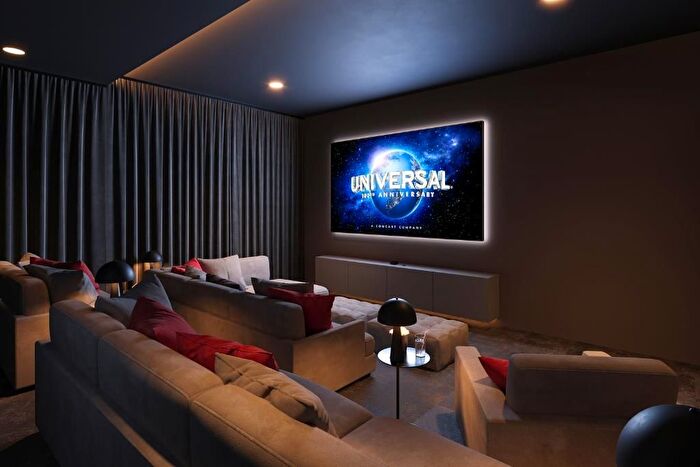 2 Bedroom Flat For Sale In Dinton Street, Cornbrook, Manchester, M15