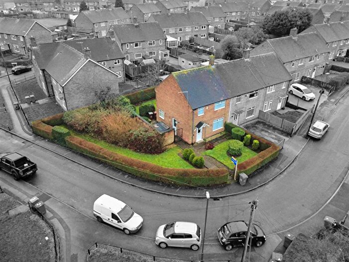 3 Bedroom Semi Detached House For Sale In Chisholm Way, Nottingham, NG5