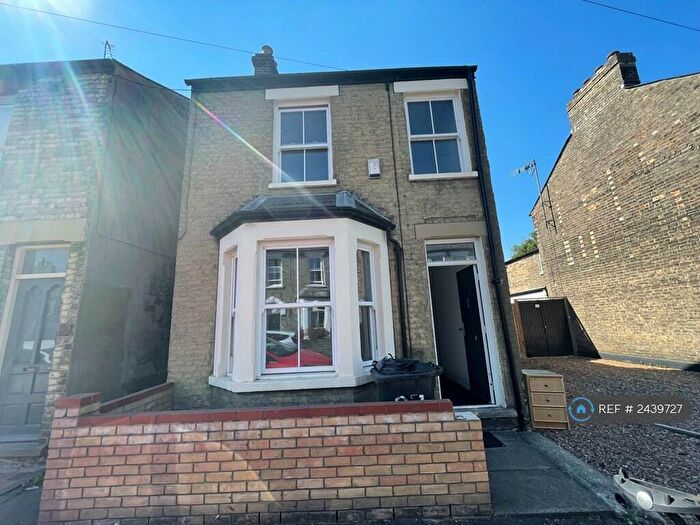 4 Bedroom Terraced House To Rent In Cavendish Road, Cambridge, CB1