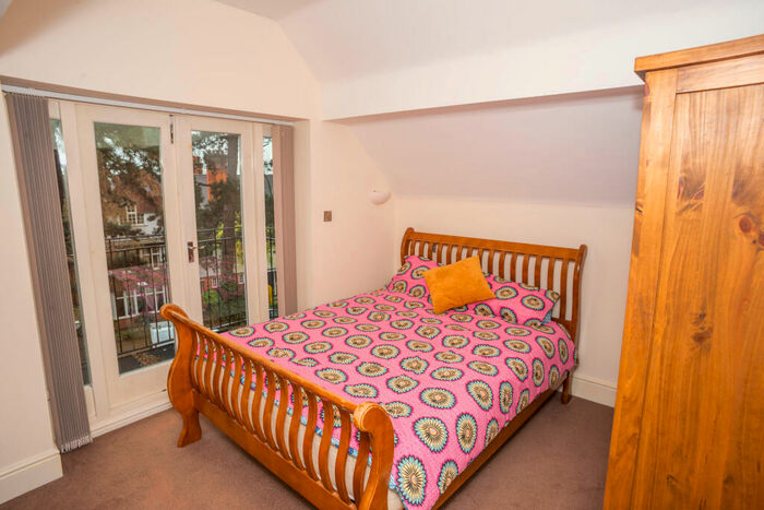 1 Bedroom Apartment To Rent In Knighton Road, Leicester, LE2