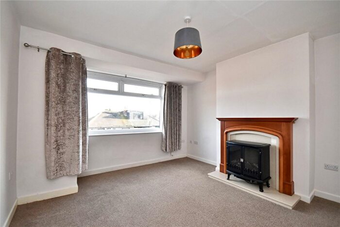 2 Bedroom Bungalow For Sale In Hawkshead Road, High Crompton, Shaw, Oldham, OL2