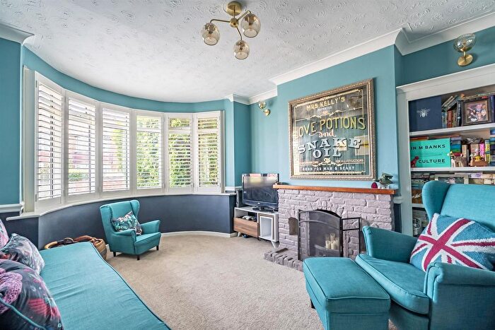 4 Bedroom Semi-Detached House For Sale In Pinelands Way, Osbaldwick, York, YO10
