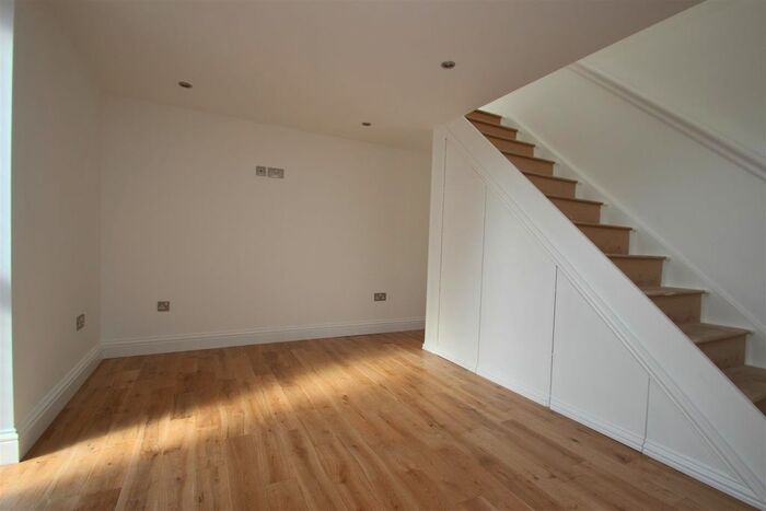 1 Bedroom Flat To Rent In Stanmore Hill, Stanmore HA7