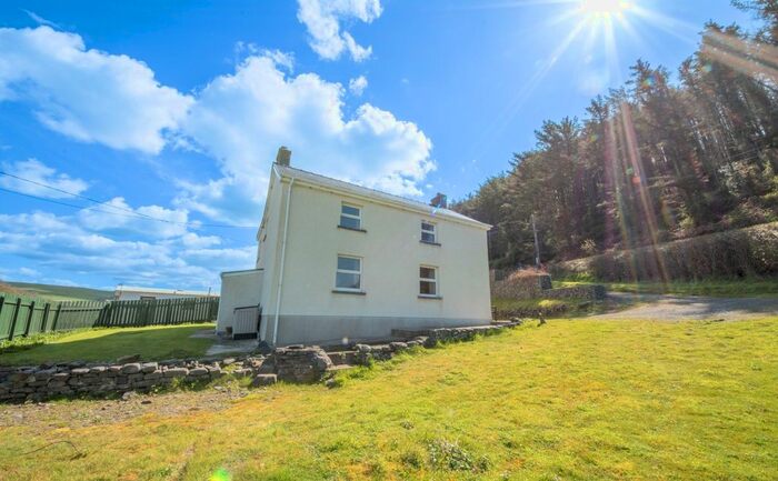 4 Bedroom Detached House For Sale In Clarach, Aberystwyth, SY23