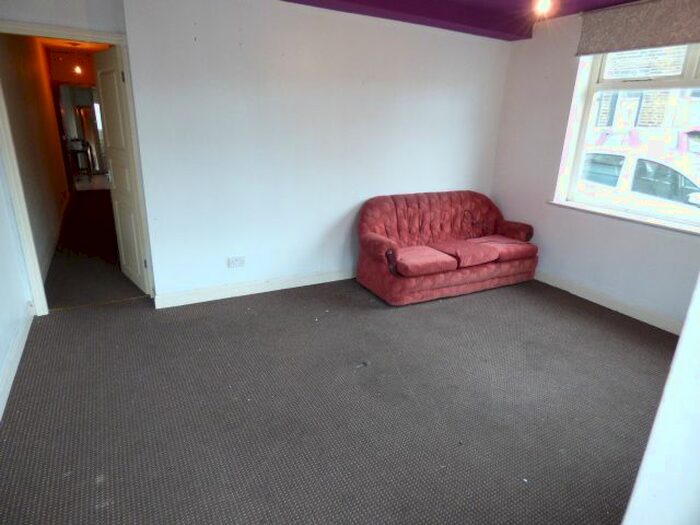 2 Bedroom Flat To Rent In Eagle Street, Nelson BB9
