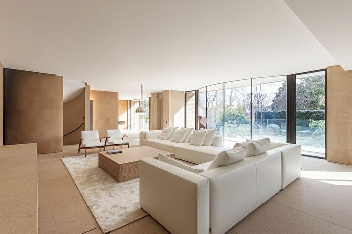 5 Bedroom Detached House To Rent In Cannon Lane East Heath Road, London, NW3