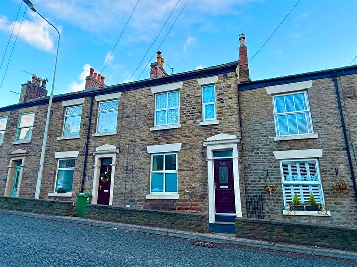 3 Bedroom Terraced House For Sale In Rainow Road, Macclesfield, SK10