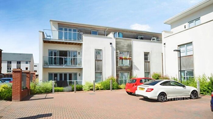 2 Bedroom Flat To Rent In Idsworth Court, Basingstoke, RG24