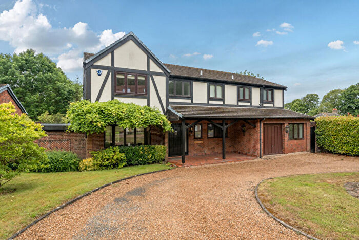 5 Bedroom Detached House For Sale In Heritage Hill, Keston, Kent, BR2