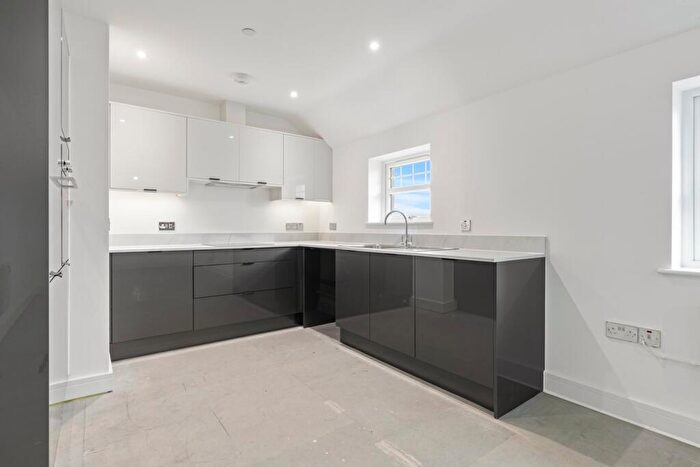 1 Bedroom Apartment For Sale In Nun Street, St Davids, SA62