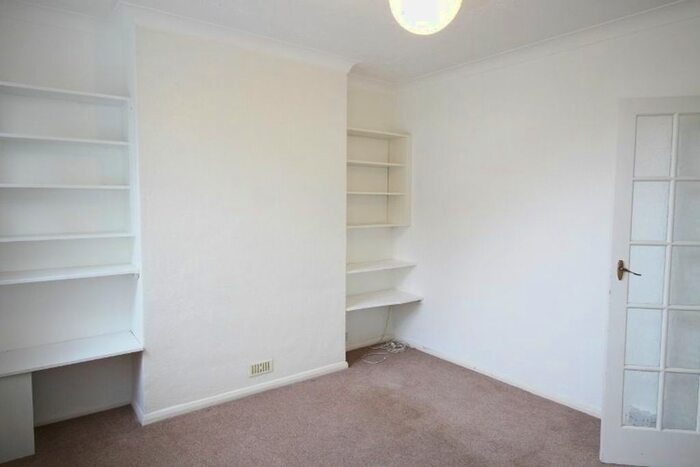 2 Bedroom Cottage To Rent In Buckhurst Lane, Sevenoaks, TN13