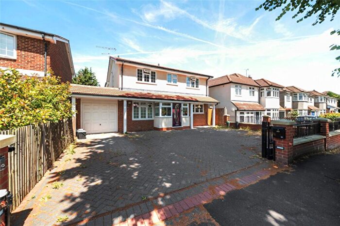 4 Bedroom Detached House For Sale In The Avenue, Orpington, BR6