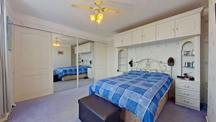 3 Bedroom Terraced House For Sale In Dane Park Road, Ramsgate, CT11