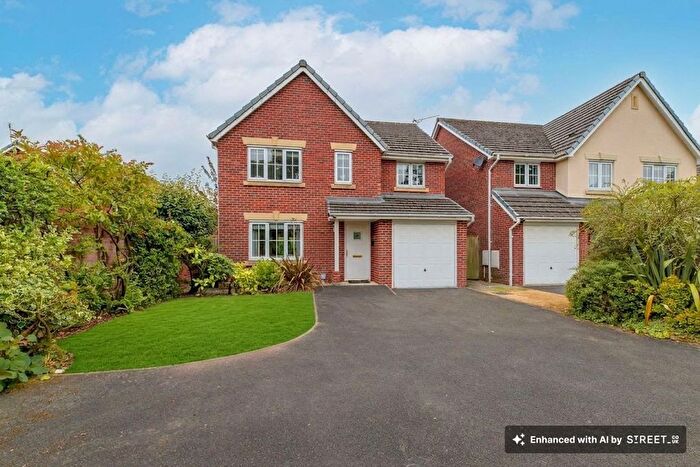 4 Bedroom Detached House For Sale In Manhattan Gardens, Great Sankey, WA5