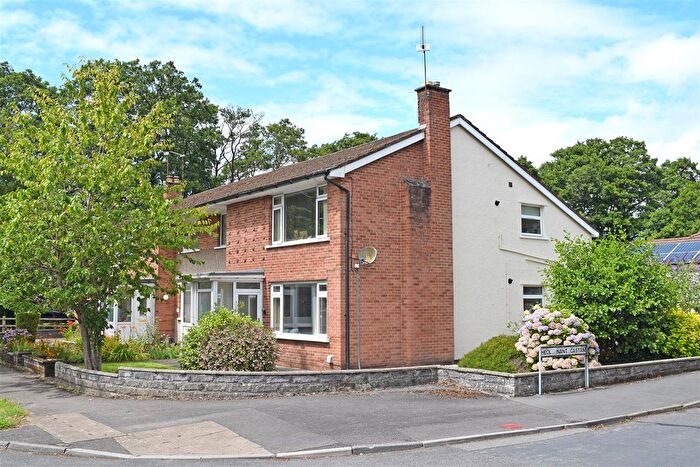 2 Bedroom Flat To Rent In Heol Llanishen Fach, Rhiwbina, Cardiff, CF14