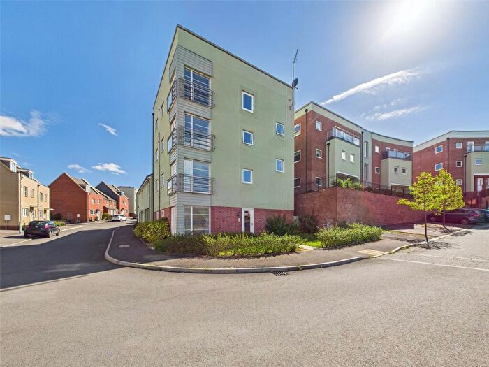 2 Bedroom Apartment To Rent In Fairford Road, Cheltenham, Gloucestershire, GL52