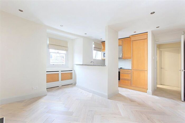 1 Bedroom Flat To Rent In St John's Road, Battersea, SW11