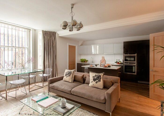 1 Bedroom Flat To Rent In Welbeck Street, South Marylebone, W1G