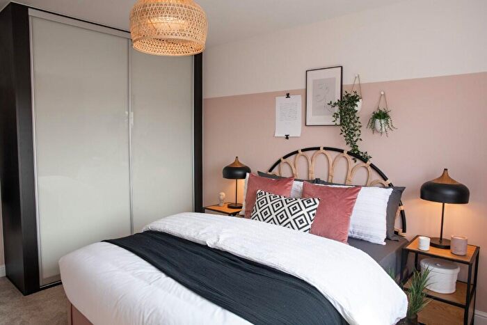 4 Bedroom Detached House For Sale In Clifton Drive, Chester, CH1