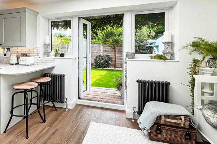 3 Bedroom Detached House For Sale In Pevensey Road, Worthing, West Sussex, BN11