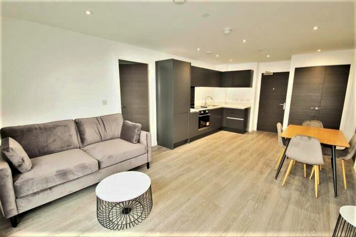 1 Bedroom Flat To Rent In Bedroom Apartment - Downtown, Woden Street, Manchester, M5