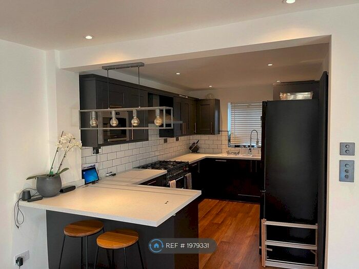 4 Bedroom Terraced House To Rent In New Road, Bampton, OX18