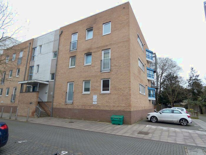 1 Bedroom Flat To Rent In Warren Close, Cambridge, CB2