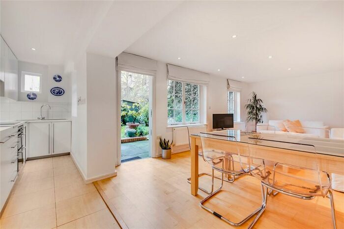 3 Bedroom Flat To Rent In Alwyne Road, Canonbury, N1