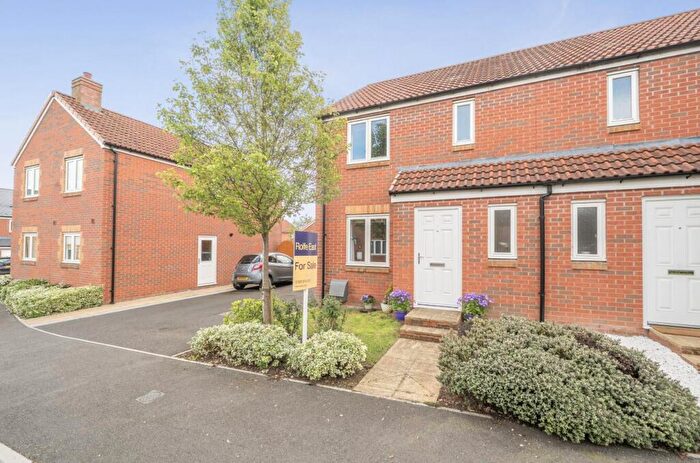 3 Bedroom Semi Detached House For Sale In Twelve Acres, Sherborne, DT9