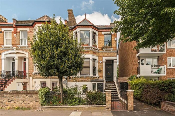 1 Bedroom Flat For Sale In Jerningham Road, New Cross, SE14