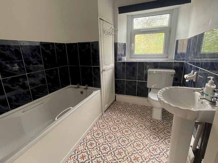 2 Bedroom Terraced House To Rent In Chemical Road, Morriston, Swansea, SA6