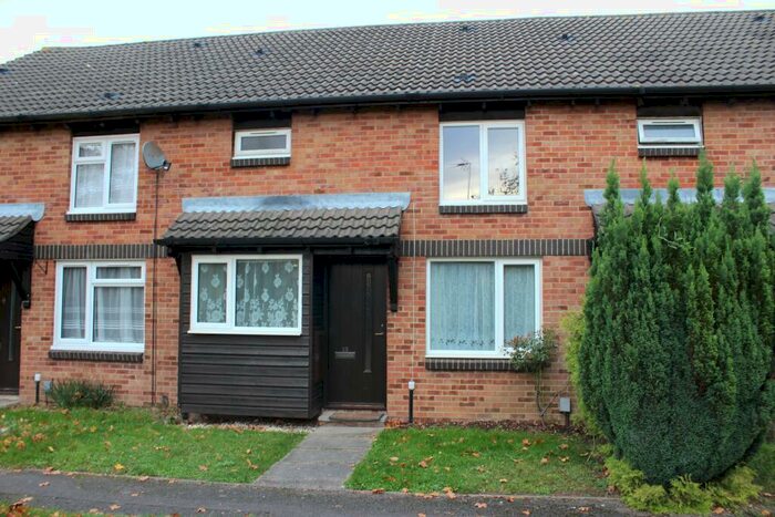 1 Bedroom Cluster House To Rent In Ruskin Close, Black Dam, Basingstoke, RG21