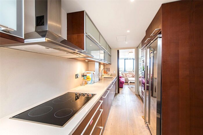 3 Bedroom Flat To Rent In Point West, Cromwell Road, SW7