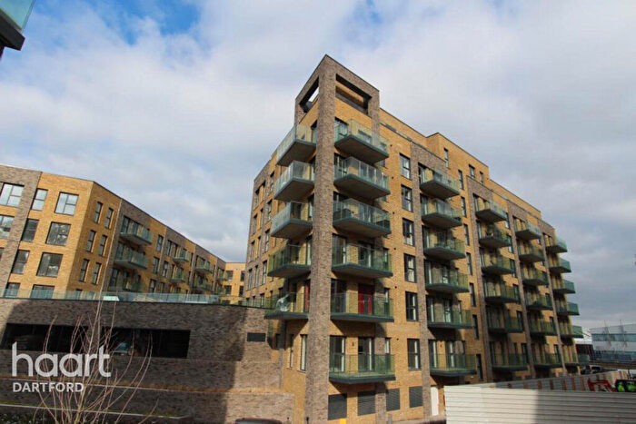 2 Bedroom Apartment For Sale In James Smith Court, Dartford, DA1