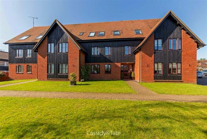 1 Bedroom Apartment To Rent In Mount Road, Wheathampstead, AL4