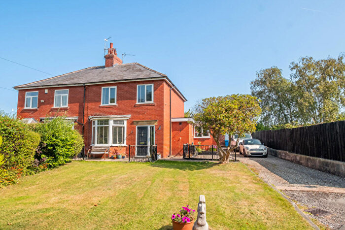 3 Bedroom Semi-Detached House For Sale In Saltcotes Road, Lytham St. Annes, FY8