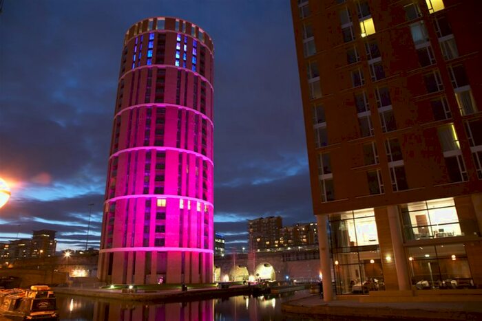 1 Bedroom Flat To Rent In Candle House, 1 Wharf Approach, Leeds LS1