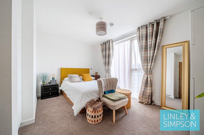 1 Bedroom Flat For Sale In Ironworks, David Street, Leeds, LS11