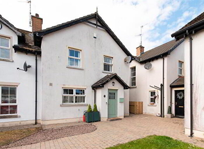 3 Bedroom Semi-Detached House For Sale In Iveagh Court, Blackskull, BT25