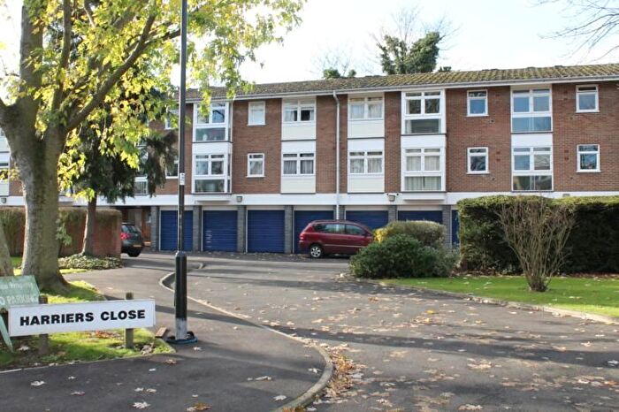 2 Bedroom Flat To Rent In Ealing, London, W5