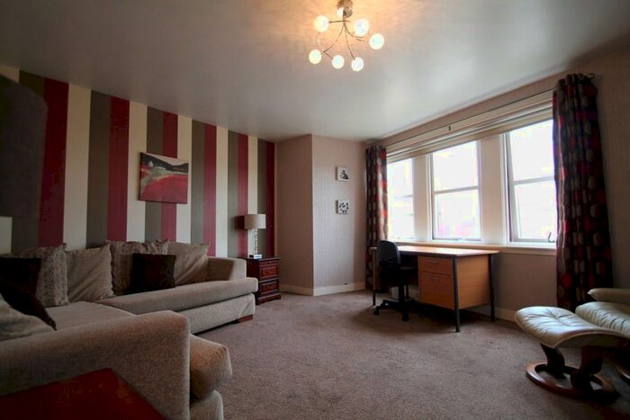 2 Bedroom Flat To Rent In Osborne Place, Dundee, DD2