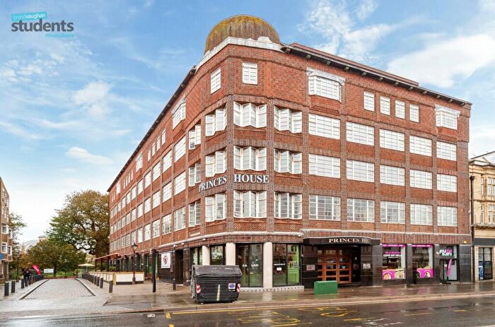 1 Bedroom Flat To Rent In North Street, Brighton, East Sussex, BN1