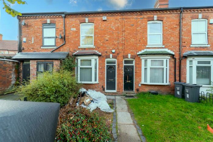 5 Bedroom House To Rent In Boldmere Terrace, Katie Road, Birmingham, B29