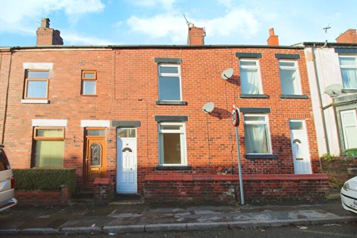 2 Bedroom Terraced House To Rent In Croft Road, Chorley, Lancashire, PR6