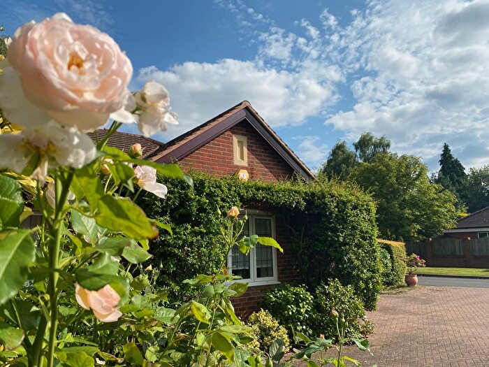 3 Bedroom Detached House To Rent In Off Northumberland Road, Leamington Spa, CV32