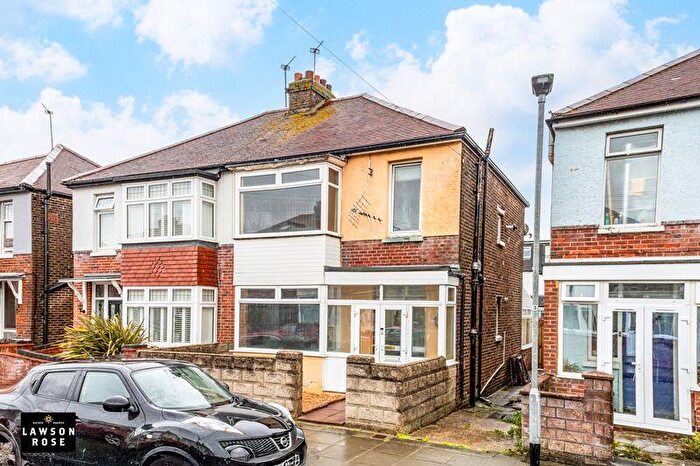 3 Bedroom Semi-Detached House For Sale In Salcombe Avenue, Portsmouth, PO3
