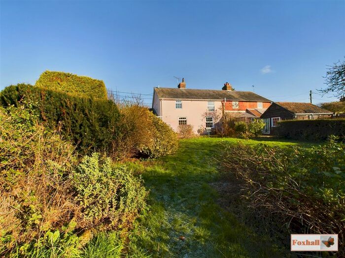 3 Bedroom Property For Sale In Holbrook Road, Harkstead, Ipswich, IP9