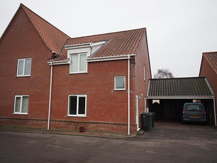 1 Bedroom Apartment To Rent In Royson Place, Swardeston, NR14