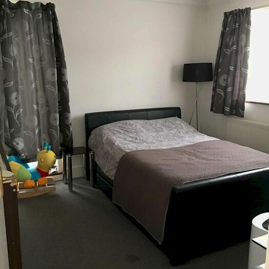 2 Bedroom Flat To Rent In Salisbury Avenue, Barking IG11