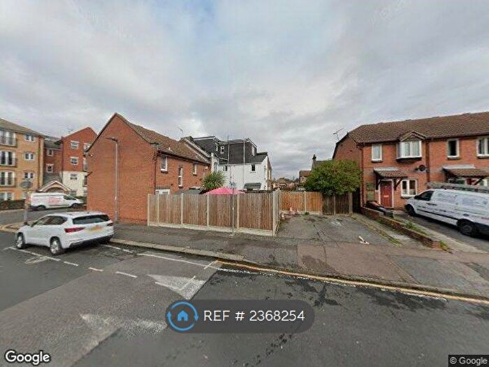 1 Bedroom Semi-Detached House To Rent In Tanner Street, Barking, IG11